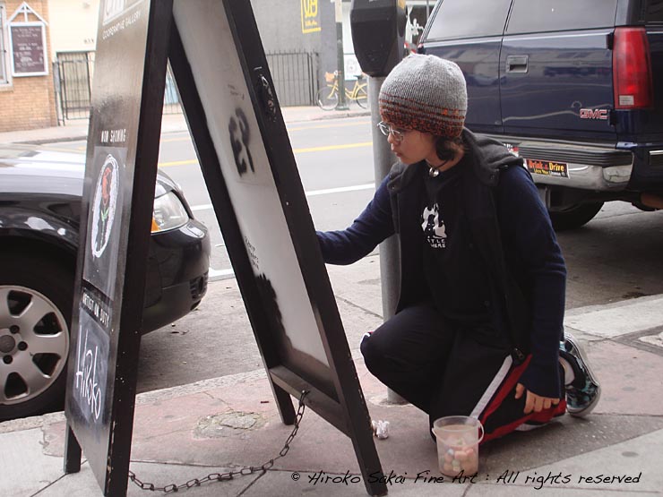 a girl drawing gallery sign, street fashion, cool girl, little artist, kid of an artist, artist's child